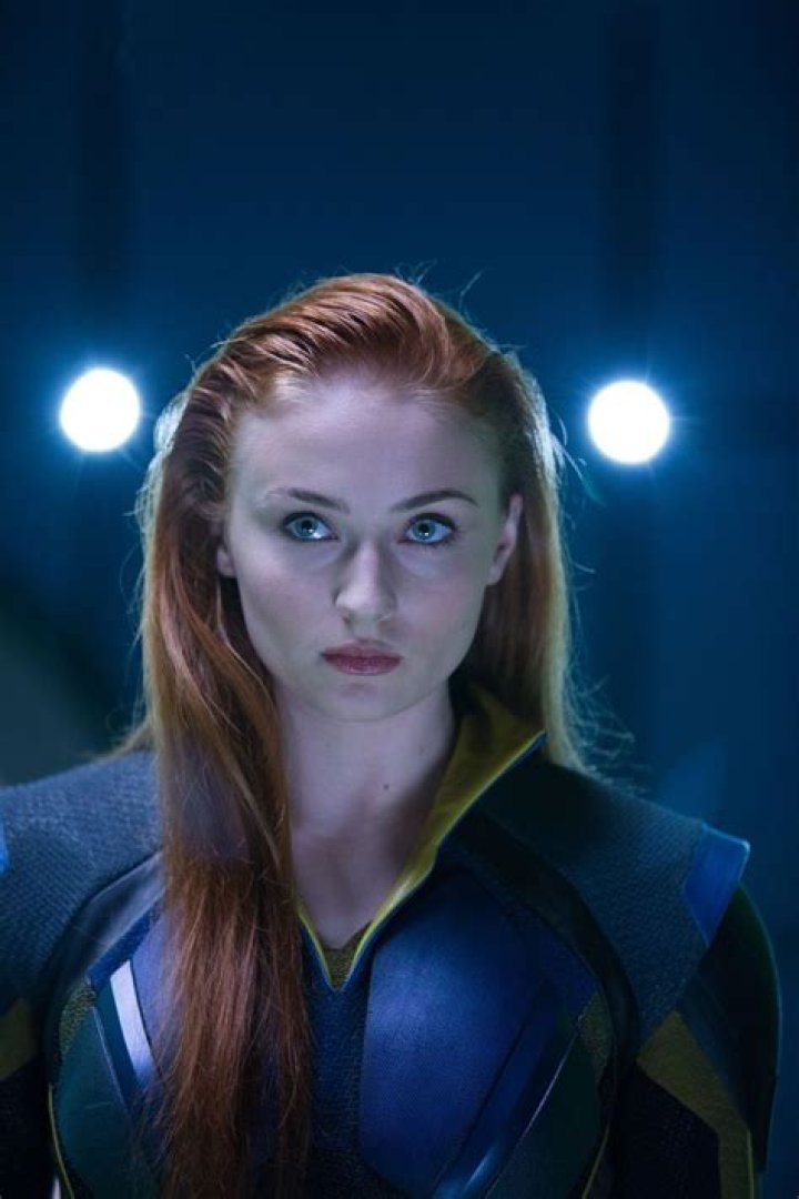 Sophie Turner’s ‘X-Men: Dark Phoenix’ Press Looks — Pics