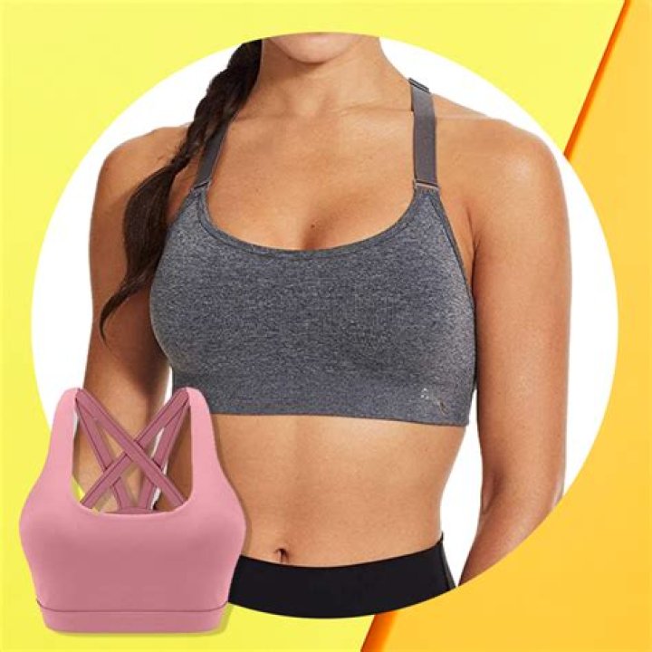 This Sports Bra Looks High-End But Comes Without The Expensive Price Tag