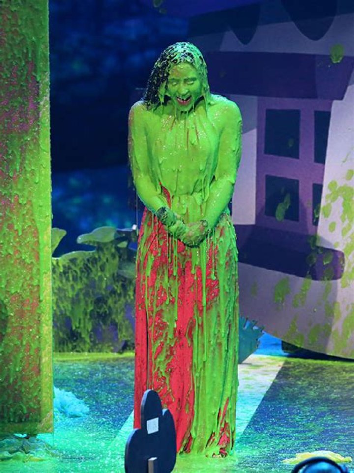 Stars Slimed At Kids’ Choice Awards 2017 — SEE PICS!