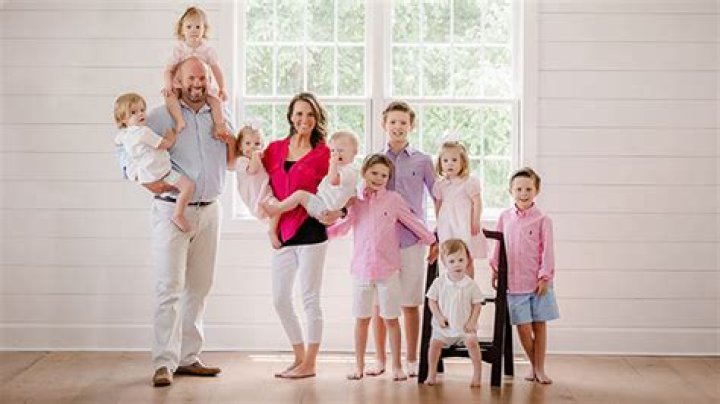 Courtney & Eric On Quarantining With 9 Kids – Hollywood Life