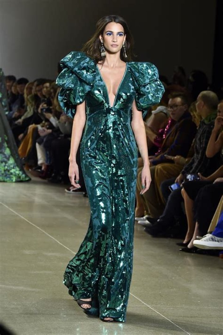 Tadashi Shoji Fashion Week Pics — NYFW: Spring 2017 Collection