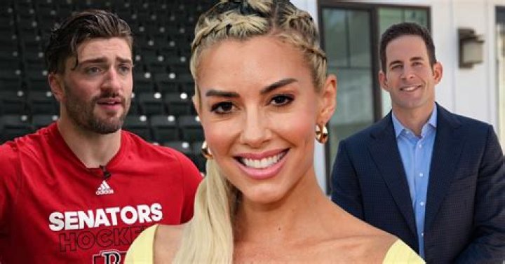 Tarek El Moussa Goes Instagram Official With Girlfriend Heather Rae Young, 31, In Sweet Kissing Pic