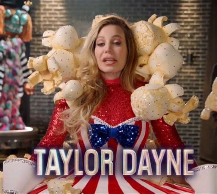 Taylor Dayne On Being ‘The Masked Singer’s Popcorn & New Music – Hollywood Life