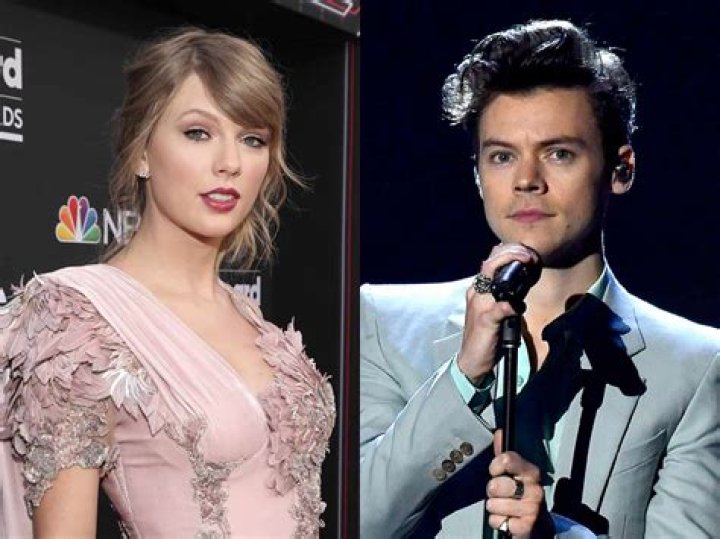 Taylor Swift & Harry Styles Prove They’re Friendly Exes As They Reunite & Chat At The Grammys
