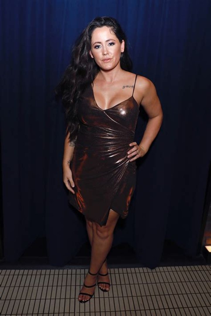 ‘Teen Mom’s Jenelle Evans Rocks Bikini On Vacation: Photos – Hollywood Life