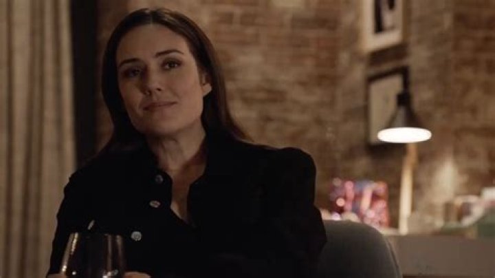 ‘The Blacklist’ Bosses Tease Liz & Katarina’s ‘Alliance’ & A Major Season 7 ‘Shift’