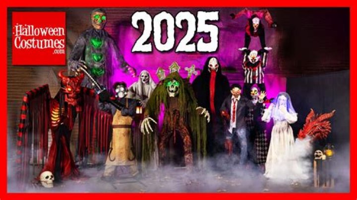 Queen Elsa & More Looks — Pics – Hollywood Life