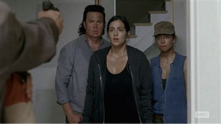 Denise Dies By Saviors In Season 6, Episode 14 — Recap – Hollywood Life