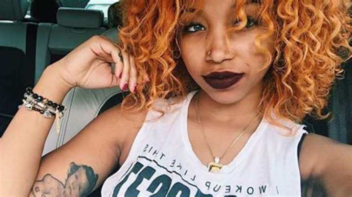 Zonnique Pullins Carries Gun At The Airport – Hollywood Life