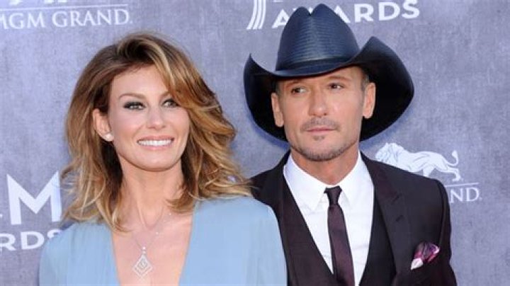 Tim McGraw Says Faith Hill Helped Him Get Sober In New Essay – Hollywood Life