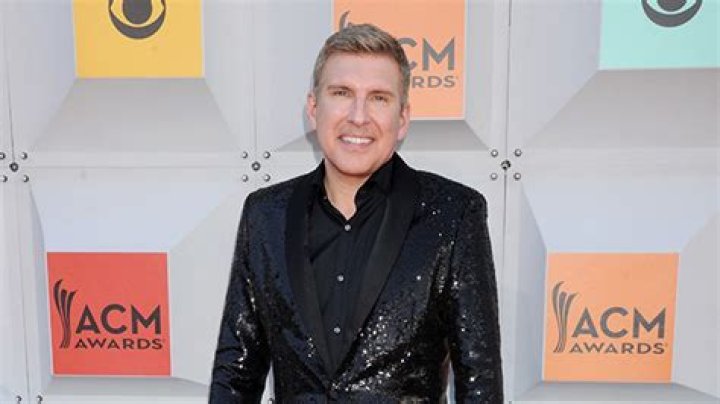 Todd Chrisley Describes ‘Filthy’ Prison Conditions in New Interview – Hollywood Life