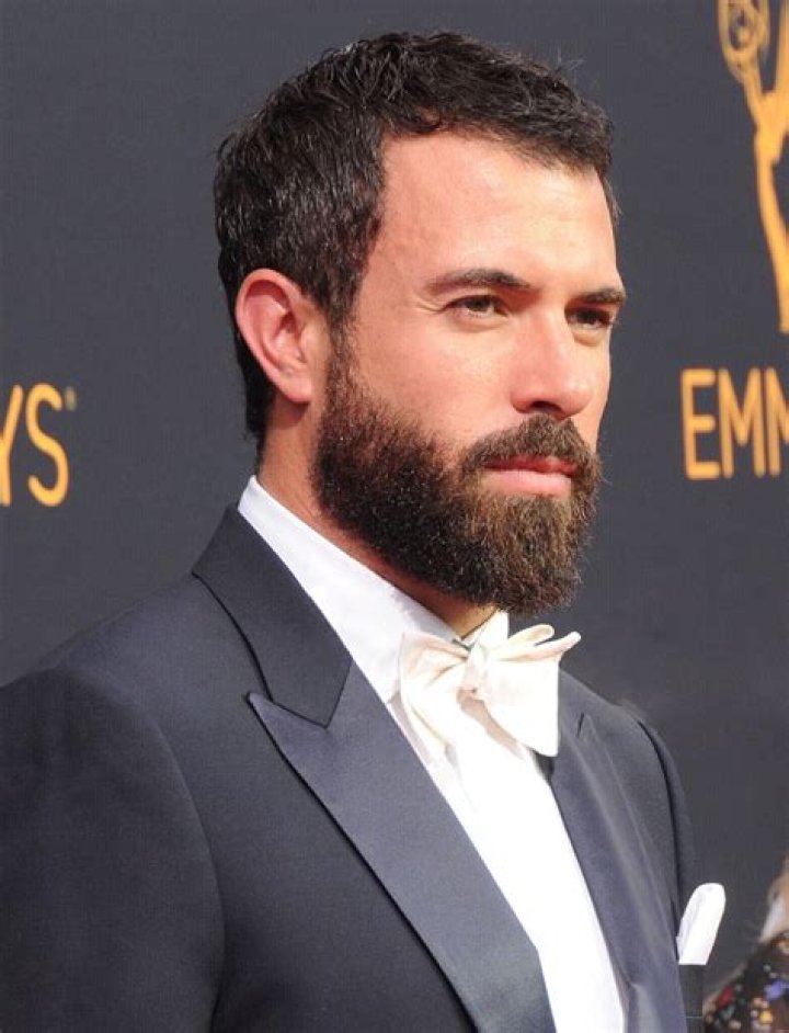 Tom Cullen – Hollywood Life