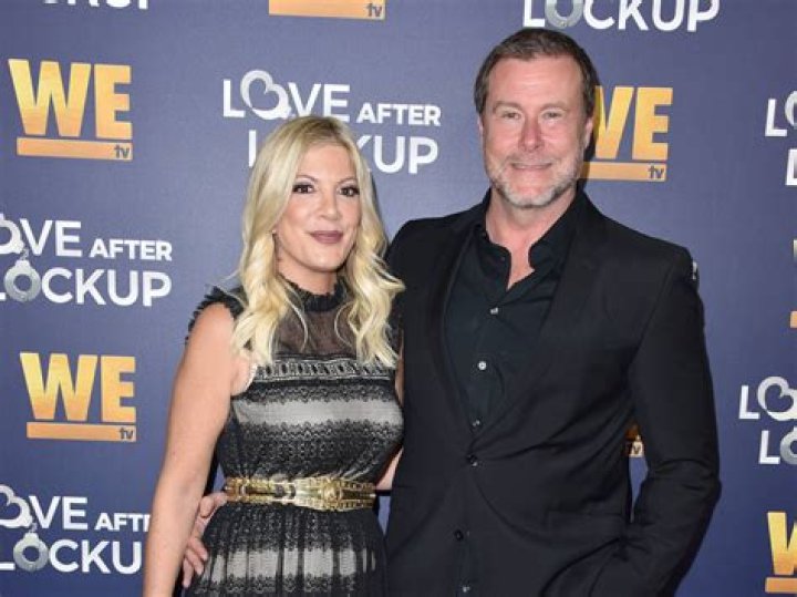 Tori Spelling & Dean McDermott Have Marriage Issues Amid Split Reports – Hollywood Life