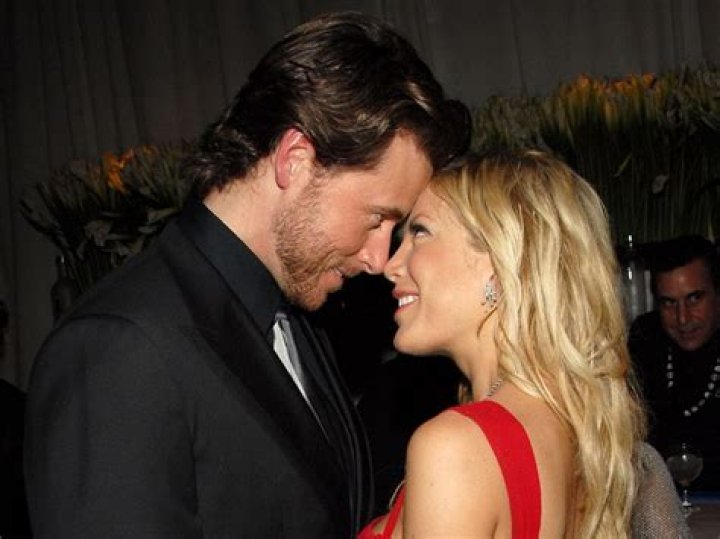 Tori Spelling Shares How She Reacted to Dean McDermott Wedding Anniversary After Divorce