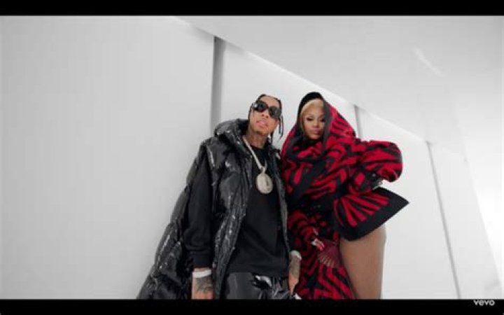 Tyga & Nicki Minaj’s ‘Dip’ Music Video — PICS