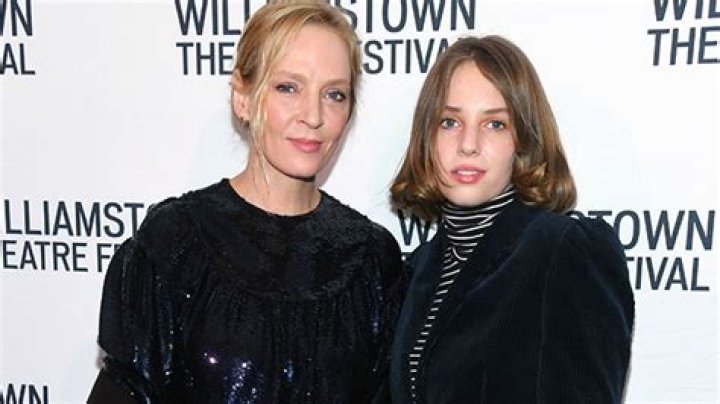 Uma Thurman Gives Her Daughter Maya Hawke A Quarantine Haircut – Hollywood Life
