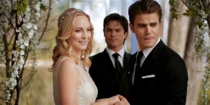 ‘The Vampire Diaries’ Recap: Stefan & Caroline Have Hot, Meaningless Sex