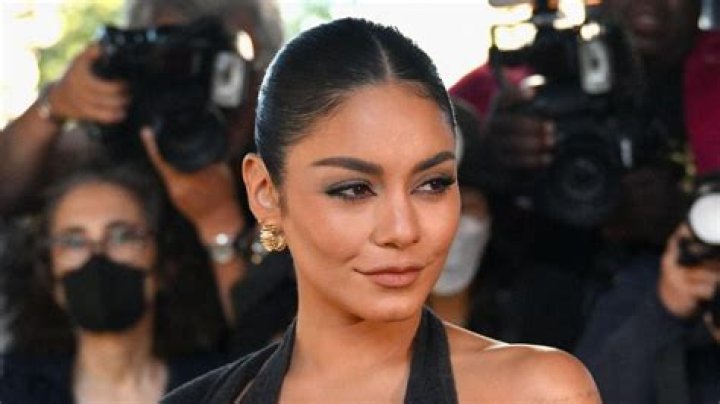 Vanessa Hudgens Dances In A Face Mask At Tame Impala Show As Coronavirus Concerns Intensify
