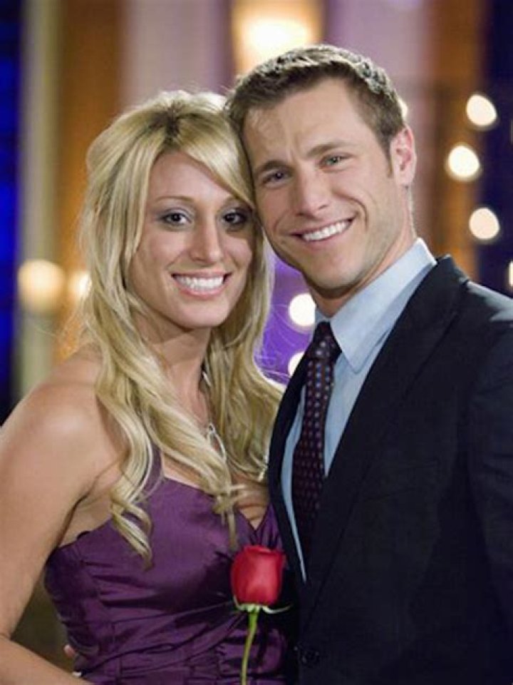 Vienna Girardi Did Cheat on Jake! She Sent Racy Emails To Her Ex-Boyfriend While She And Jake Split! – Hollywood Life