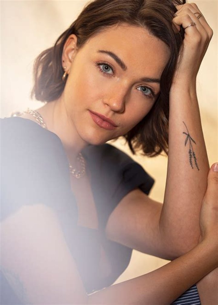 Violett Beane — Exclusive Portraits