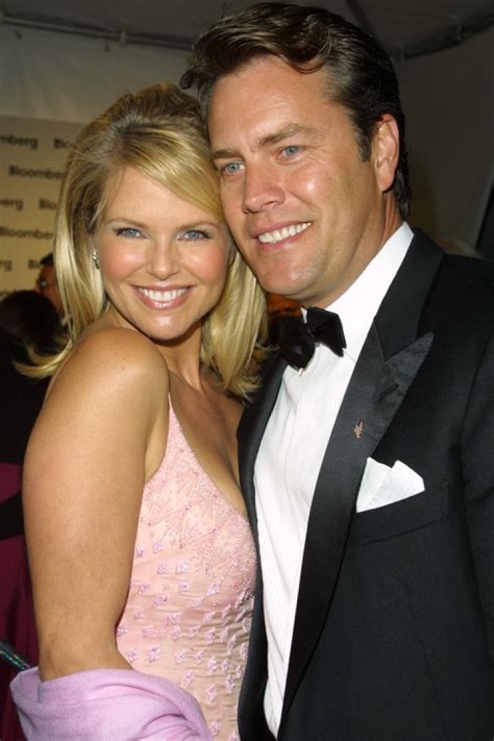 Christie Brinkley: 5 Things To Know About Gorgeous Supermodel, 65, Competing On ‘DWTS’