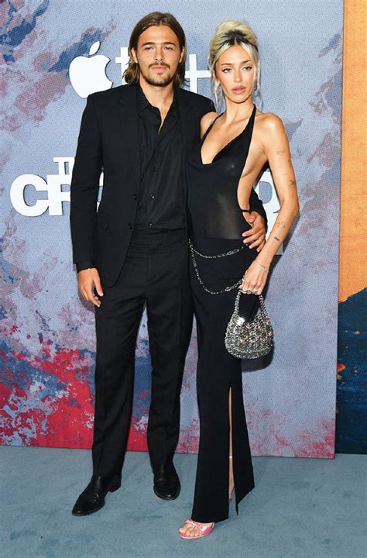 Who Is Henry Eikenberry? 5 Things About Delilah Hamlin’s Boyfriend – Hollywood Life