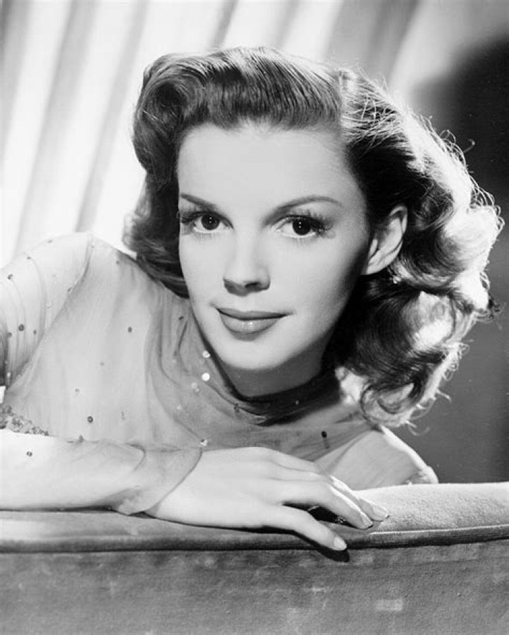 Who Is Judy Garland? 5 Things On The Actress Receiving A Biopic – Hollywood Life