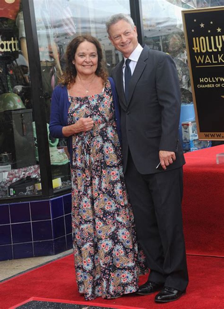 Mac Sinise: 5 Things About Gary Sinise’s Son Dead at 33 After Cancer Battle