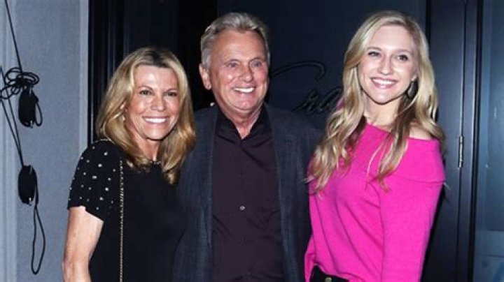 Who Is Maggie Sajak? 5 Things To Know About Pat Sajak’s Daughter – Hollywood Life