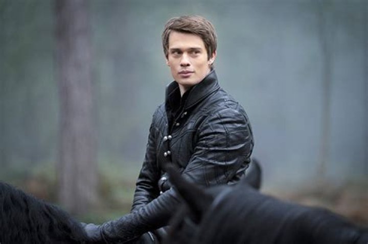 Who Is Nicholas Galitzine? Meet The ‘Red, White & Royal Blue’ Star – Hollywood Life