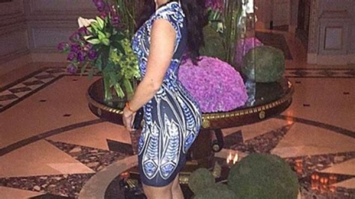 5 Things To Know About The Porn Star Possibly Dating Drake – Hollywood Life