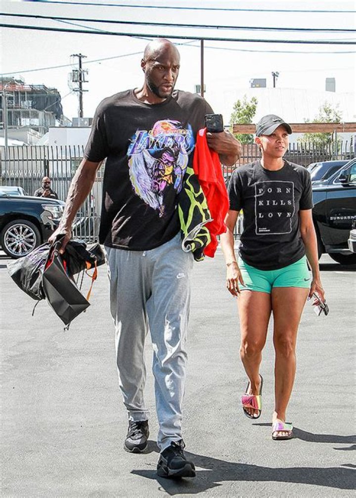 Who Is Sabrina Parr? 5 Things About Lamar Odom’s Fiancee – Hollywood Life