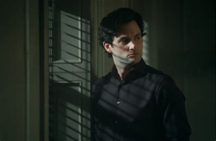 ‘You’ Boss On Joe & Kate’s Future In Possible Season 5 (Exclusive) – Hollywood Life