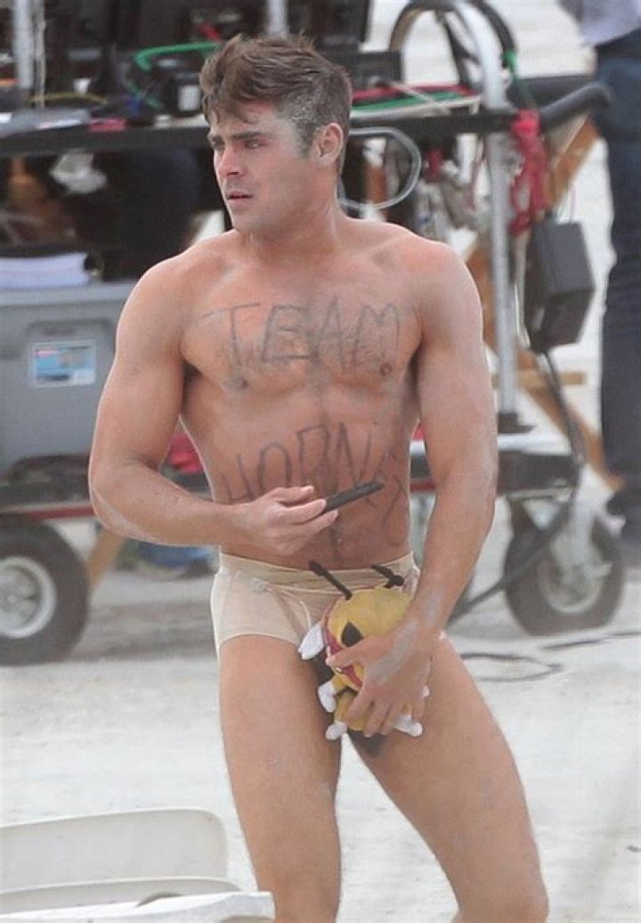 How His Dirty Privates Protector Is Up For Auction – Hollywood Life